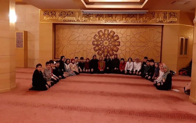 5. Sınıf öğrencilerimiz ve velilerimizle sabah namazını Hacı Bayram-ı Veli Camii’nde kıldık.